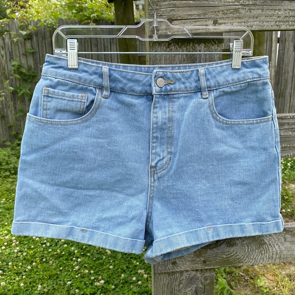 PacSun Pants - PacSun Mom Jean Shorts high waist cuffed